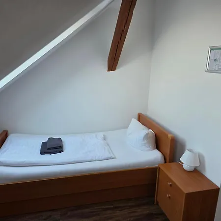 Otel Schatthaus