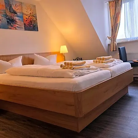 Schatthaus Hotel 3*